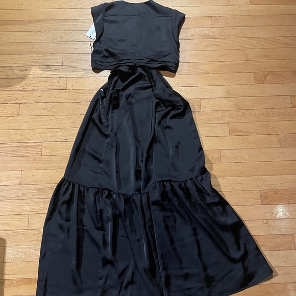 Gorgeous brand new Jason Wu Black Cutout Dress - Picture 5 of 14